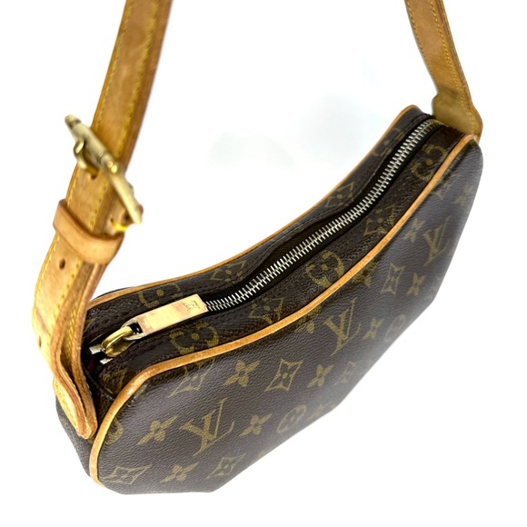 ✨SOLD✨ Vintage Louis Vuitton Croissant PM - Picture 8 of 13